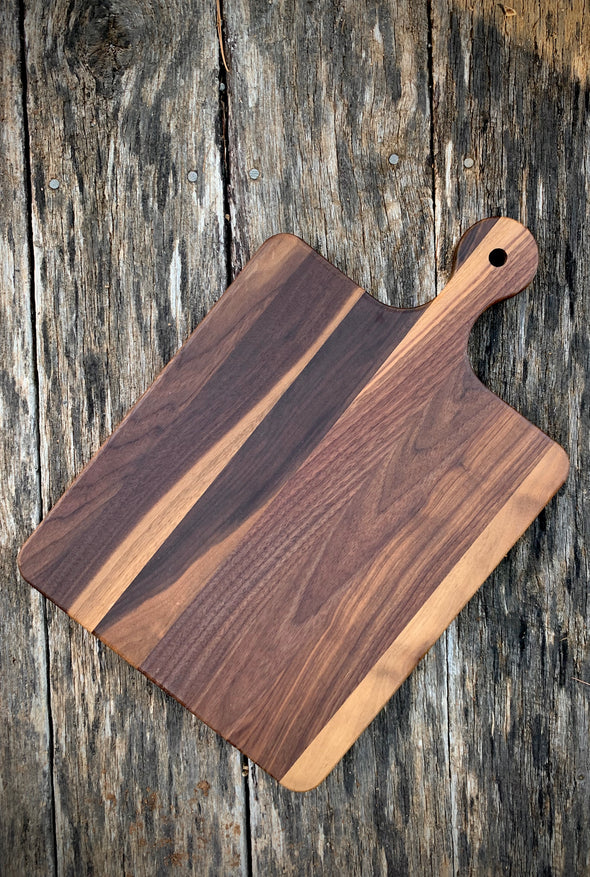 Perfect Walnut Cutting Board with Handle 16" x 10.5" x.75" with BONUS! 1oz Wood Butter Sample (Organic Lemon Essential Oil)